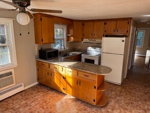 119 Florida Dr in Agawam, MA - Building Photo - Building Photo