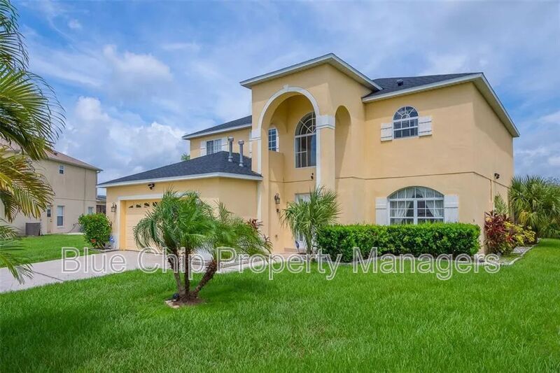 2528 Calla Lily Cove in Kissimmee, FL - Foto de edificio