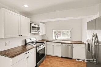 1112 Myrtle Ln in Cocoa, FL - Foto de edificio - Building Photo