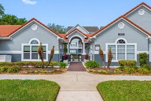 The Colony at Deerwood Apartments in Jacksonville, FL - Building Photo