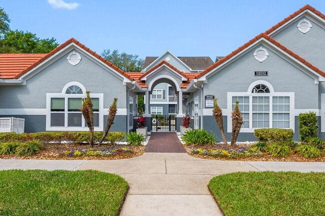 The Colony at Deerwood Apartments