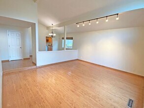 3042 Fowler Rd in San Jose, CA - Building Photo - Building Photo