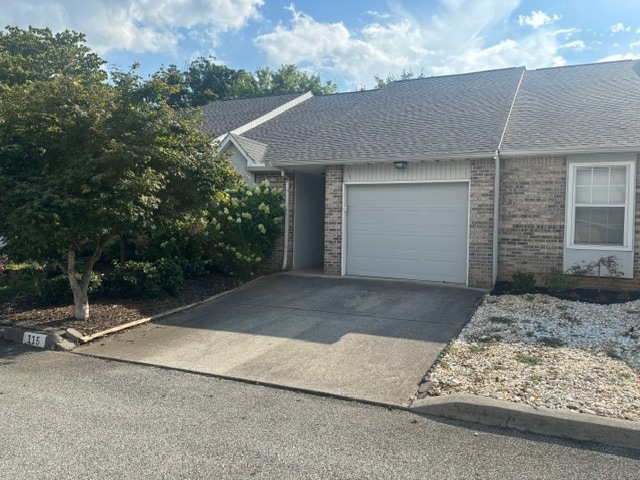 property at 115 Confederacy Cir