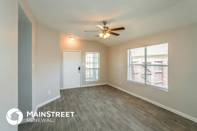 7205 Autumn Moon Dr in Forest Hill, TX - Building Photo - Building Photo