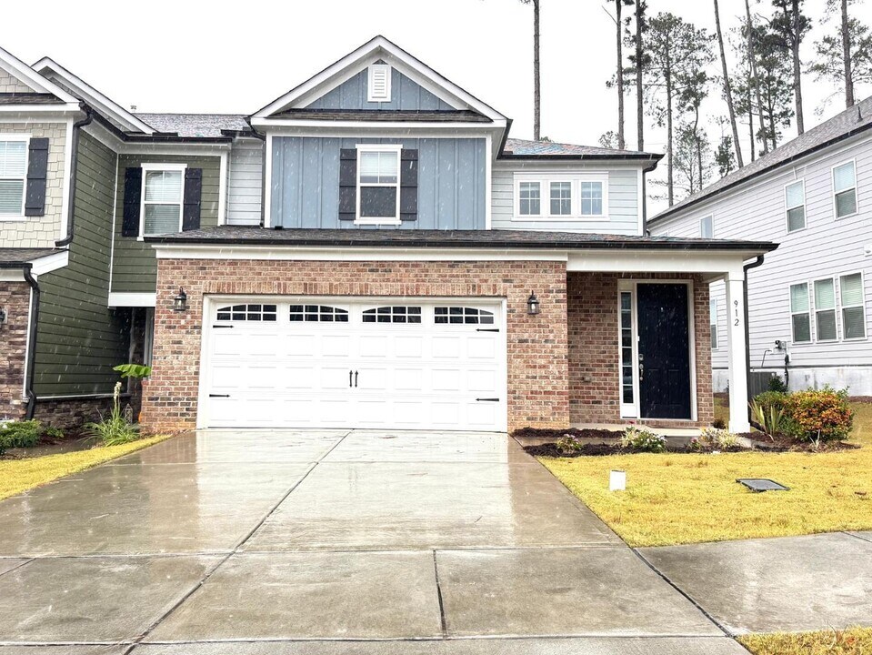 912 Haybeck Ln in Apex, NC - Building Photo