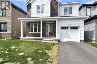 117 Rugosa St in Ottawa, ON - Building Photo - Building Photo