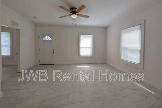 443 Crestwood St in Jacksonville, FL - Building Photo - Building Photo