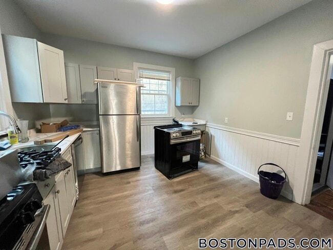 49 Forbes St, Unit 1