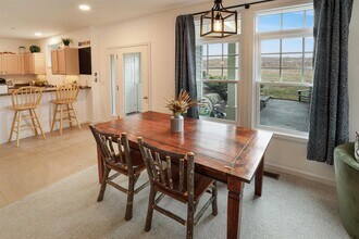 43 Lafayette Rd in Thornton, NH - Building Photo - Building Photo