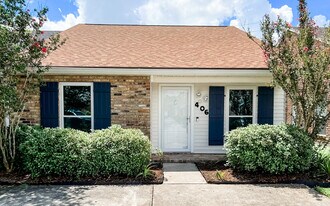 406 S French Quarter Dr in Houma, LA - Building Photo