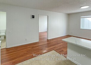 39 Sunset Ave in Los Angeles, CA - Building Photo - Building Photo