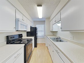 3724 Cibolo Dr in Fort Worth, TX - Foto de edificio - Building Photo