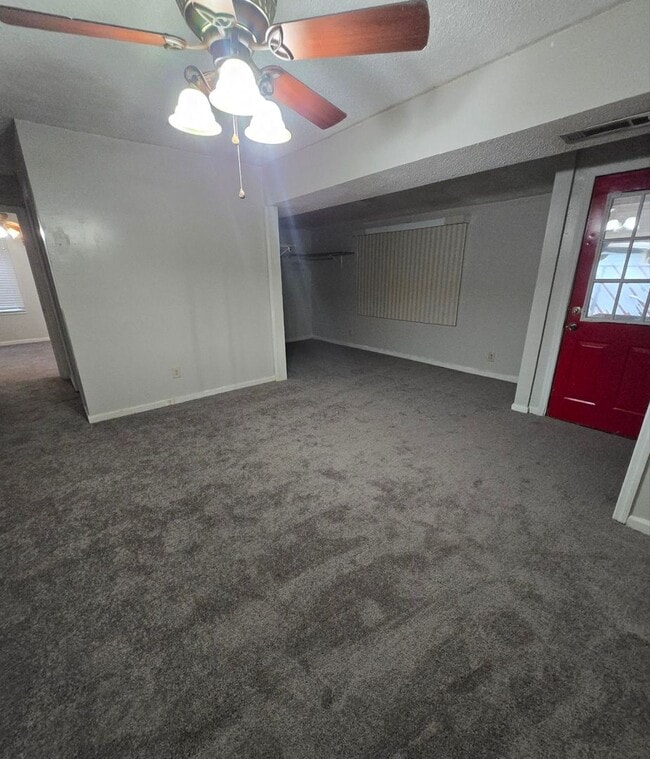 property at 801 Walnut St