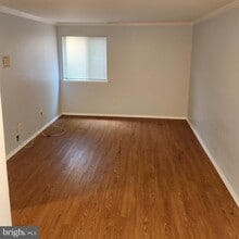 604B Cypress Point Cir in Mount Laurel, NJ - Building Photo - Building Photo