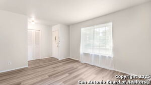 9202 Summer Wind St in San Antonio, TX - Building Photo - Building Photo