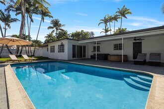 4103 Polk St in Hollywood, FL - Building Photo - Building Photo