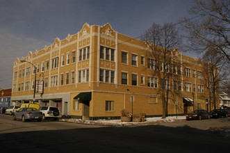 6126-6134 W Roosevelt Rd in Oak Park, IL - Building Photo - Building Photo