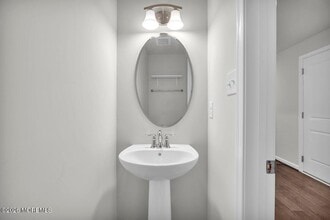 411 Sammy St in Woolwich Township, NJ - Building Photo - Building Photo