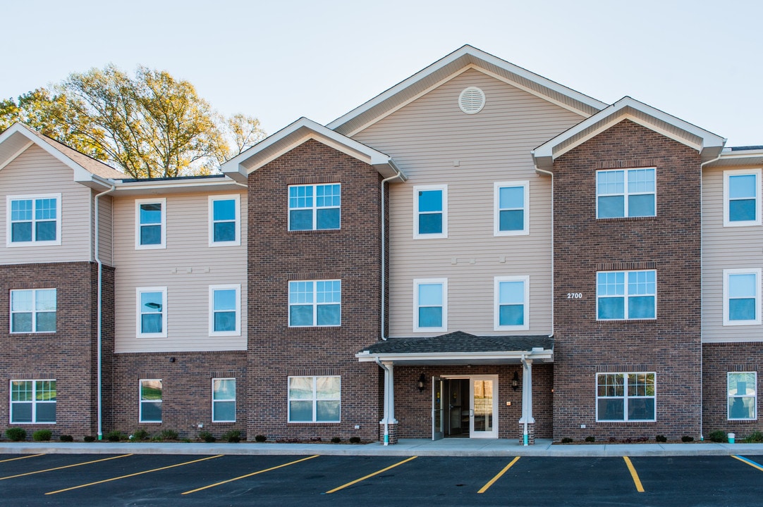 Worthington Creek Apartments in Parkersburg, WV - Building Photo