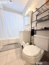 160 Strathmore Rd, Unit 3 in Boston, MA - Building Photo - Building Photo