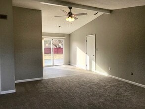 1366 Countryside Dr in Indianapolis, IN - Building Photo - Building Photo