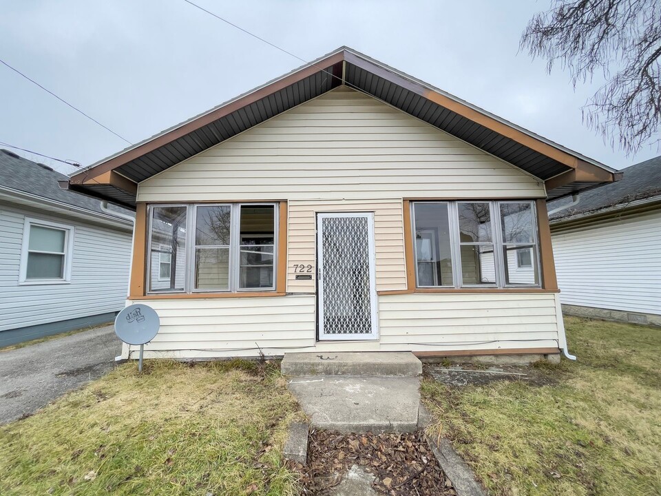 722 S Hackley St in Muncie, IN - Building Photo