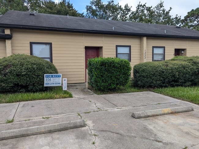 property at 1333 Jefferson Ave
