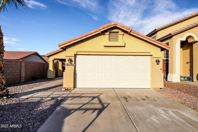 18246 N 12th Ave in Phoenix, AZ - Building Photo - Building Photo