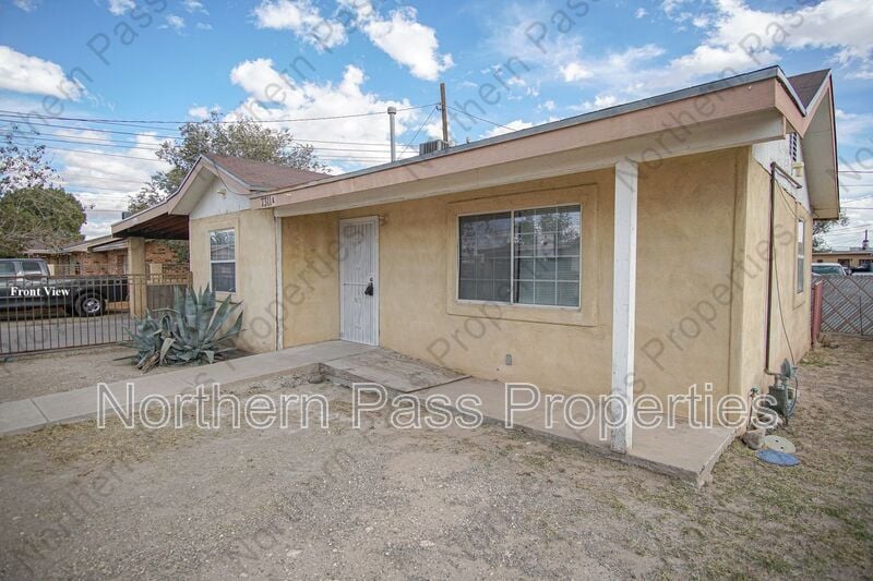 7311 A St in El Paso, TX - Building Photo