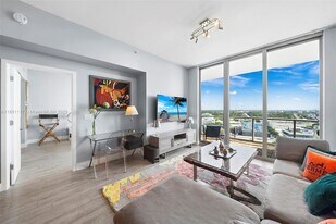 3470 E Coast Ave, Unit H1602 in Miami, FL - Building Photo