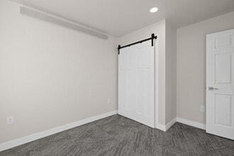 Panderosa Apartments in Custer, SD - Building Photo - Building Photo