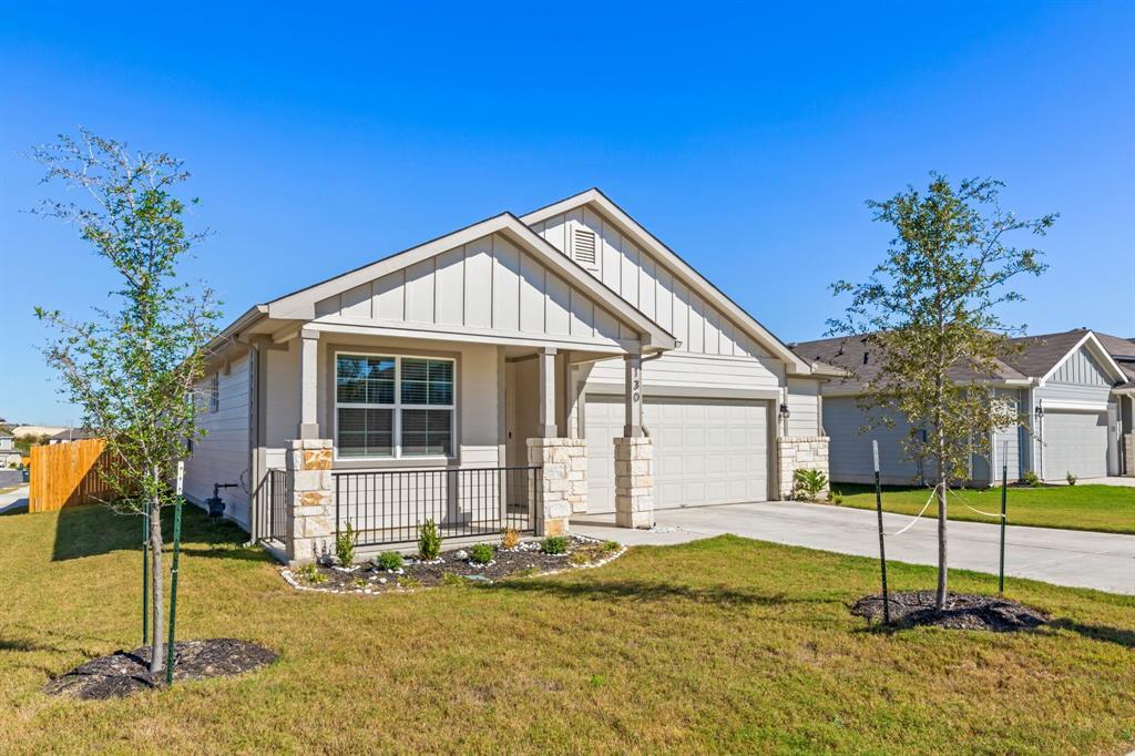 130 Lake Nocona Cv in Kyle, TX - Foto de edificio