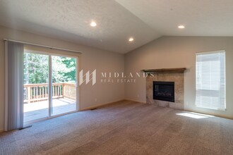 12226 Patrick Ave in Omaha, NE - Building Photo - Building Photo