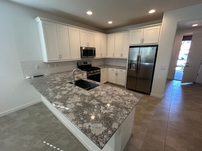 24551 N 169th Dr in Surprise, AZ - Building Photo - Building Photo