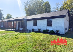 4695 Aldridge Dr in Memphis, TN - Foto de edificio - Building Photo