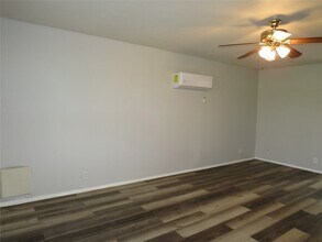 4647 Bonnie Brae St in Argyle, TX - Foto de edificio - Building Photo