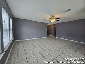 1012 Sycamore Dr in Schertz, TX - Building Photo - Building Photo