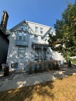 916 E Lyon St in Milwaukee, WI - Building Photo