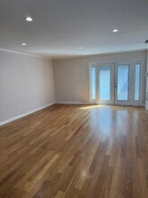 5906 Graves Ave in Encino, CA - Building Photo - Building Photo