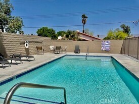79380 Ave 42, Unit 2 in Bermuda Dunes, CA - Building Photo
