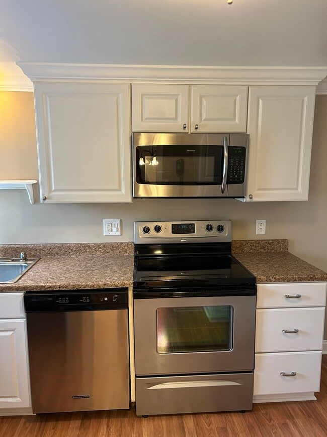 property at 1670 Brodhead Rd