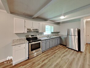 865 W Hightower Trail in Conyers, GA - Building Photo - Building Photo