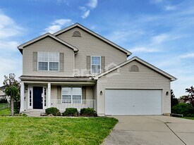 2610 Schafer Knoll Ct in Fairfield, OH - Building Photo