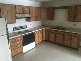 400 N Welco Dr in Montgomery, MN - Building Photo