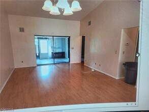 609 SE 8th St in Cape Coral, FL - Building Photo - Building Photo