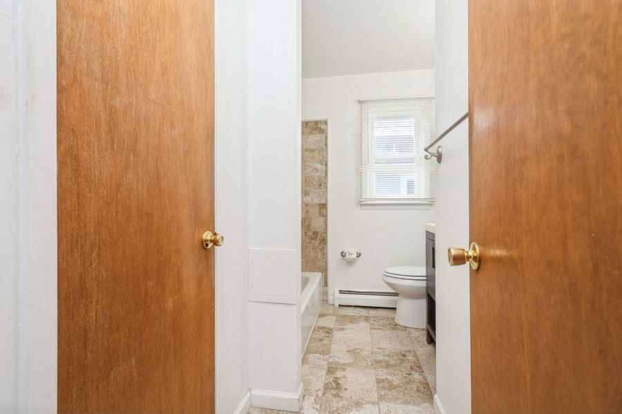 436 St Thomas Dr in Toms River, NJ - Building Photo