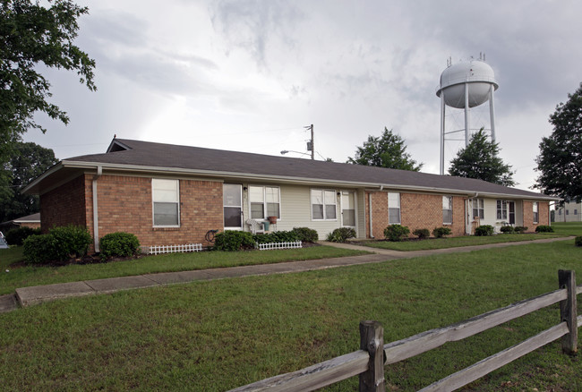 Crestview Apartments in Olive Branch, MS - Building Photo - Building Photo