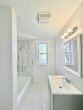 9 Richdale Ave, Unit 2 in Somerville, MA - Building Photo - Building Photo