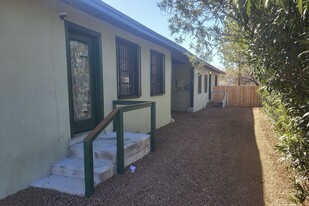 103 W Kelso St, Unit Kelso in Tucson, AZ - Building Photo