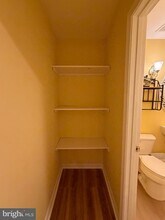 8650 Trenton Chapel Way in Manassas, VA - Building Photo - Building Photo